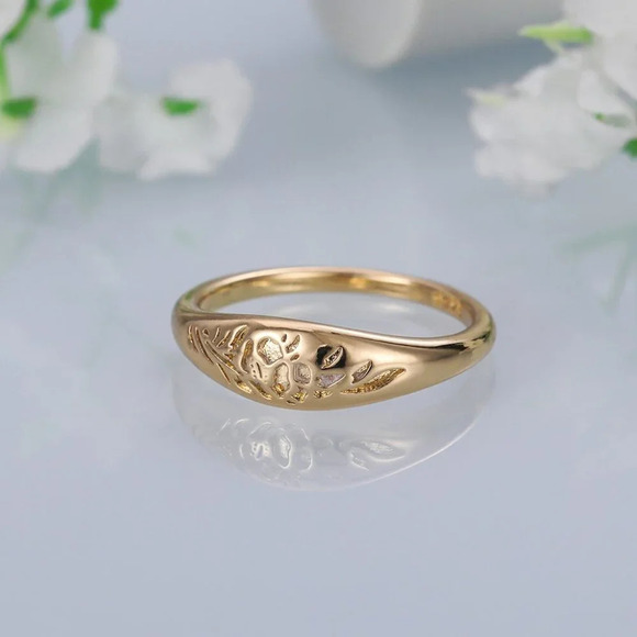 ▶14K Gold Plated Flower Carved Unique Fashion Vintage Ring for Women, L032 - Picture 1 of 6